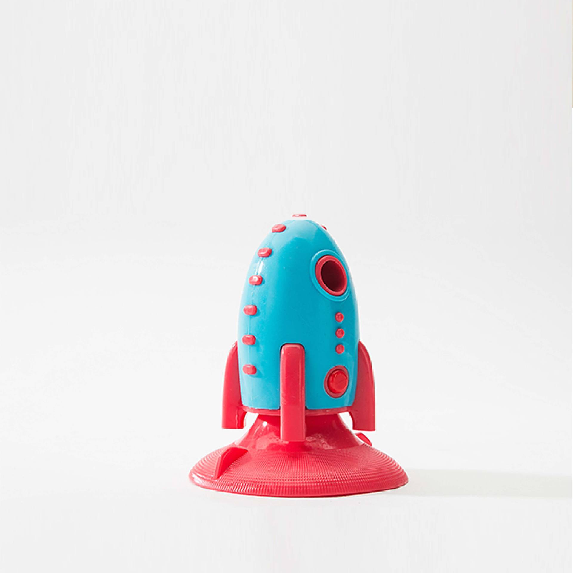 Pet Rocket Treat Dispenser Bite Resistant Chew Toy