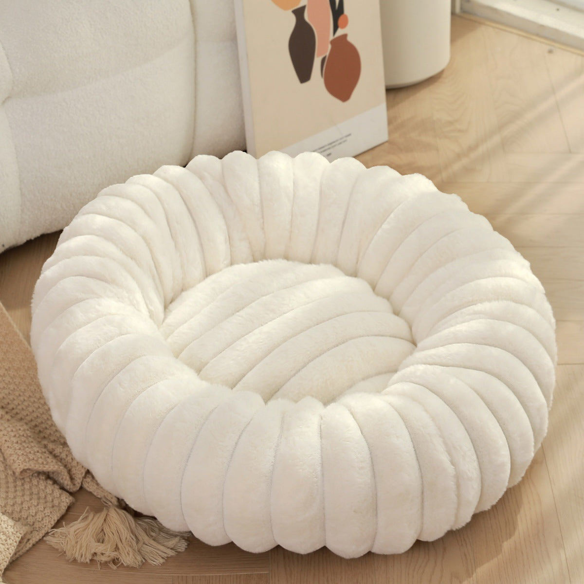 Plush Round Pet Nest Warm Winter Long Hair Bed