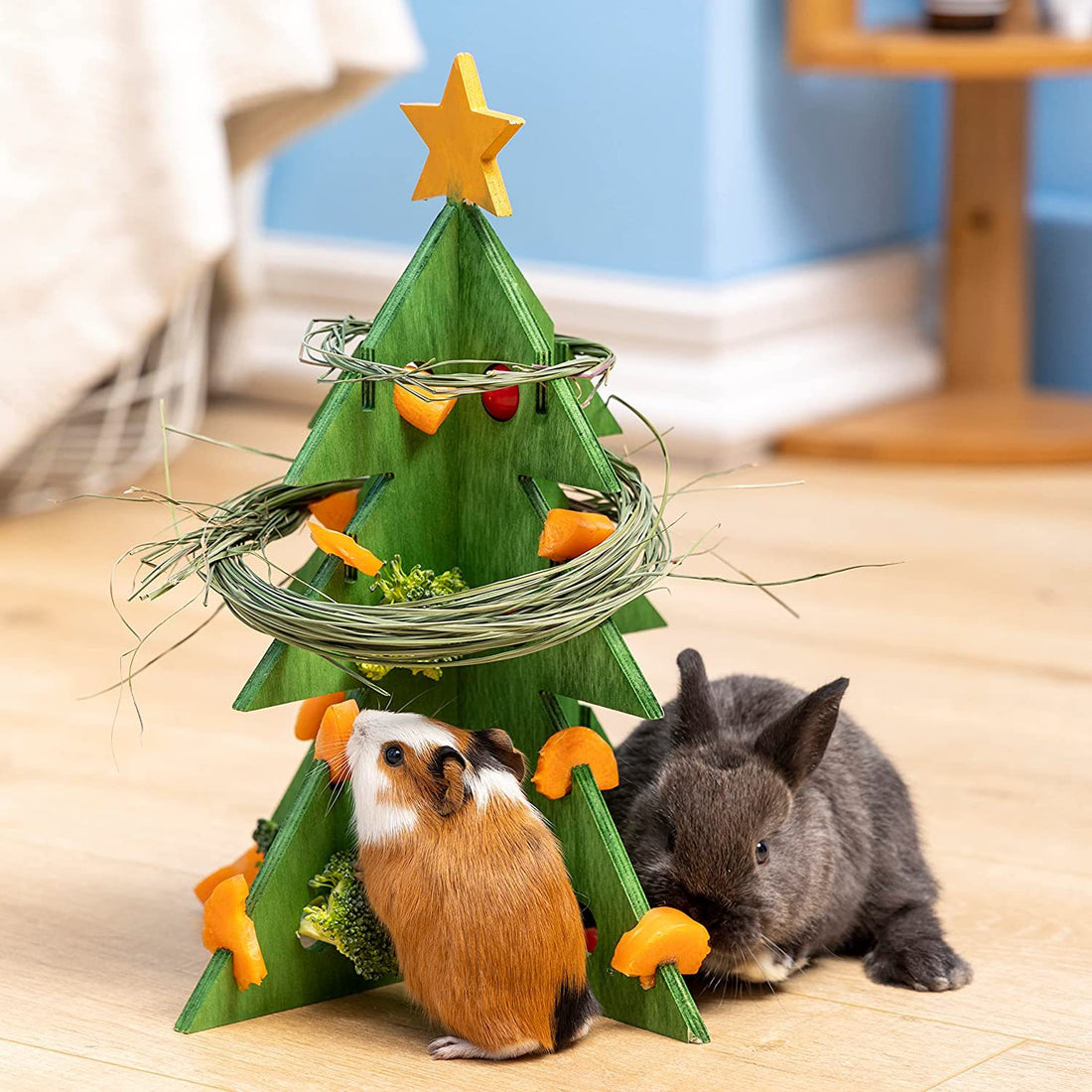 Christmas Tree Wooden Pet Vegetable Feeder Rack Toy