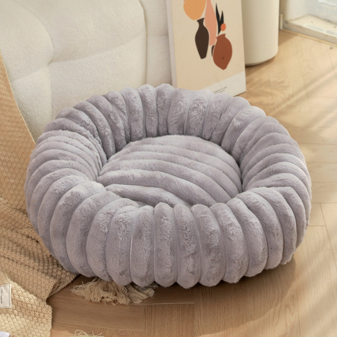 Plush Round Pet Nest Warm Winter Long Hair Bed