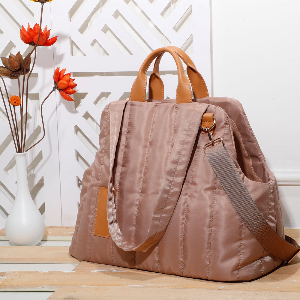 Light Waterproof Pet Carrier Handbag Fashion Travel Bag