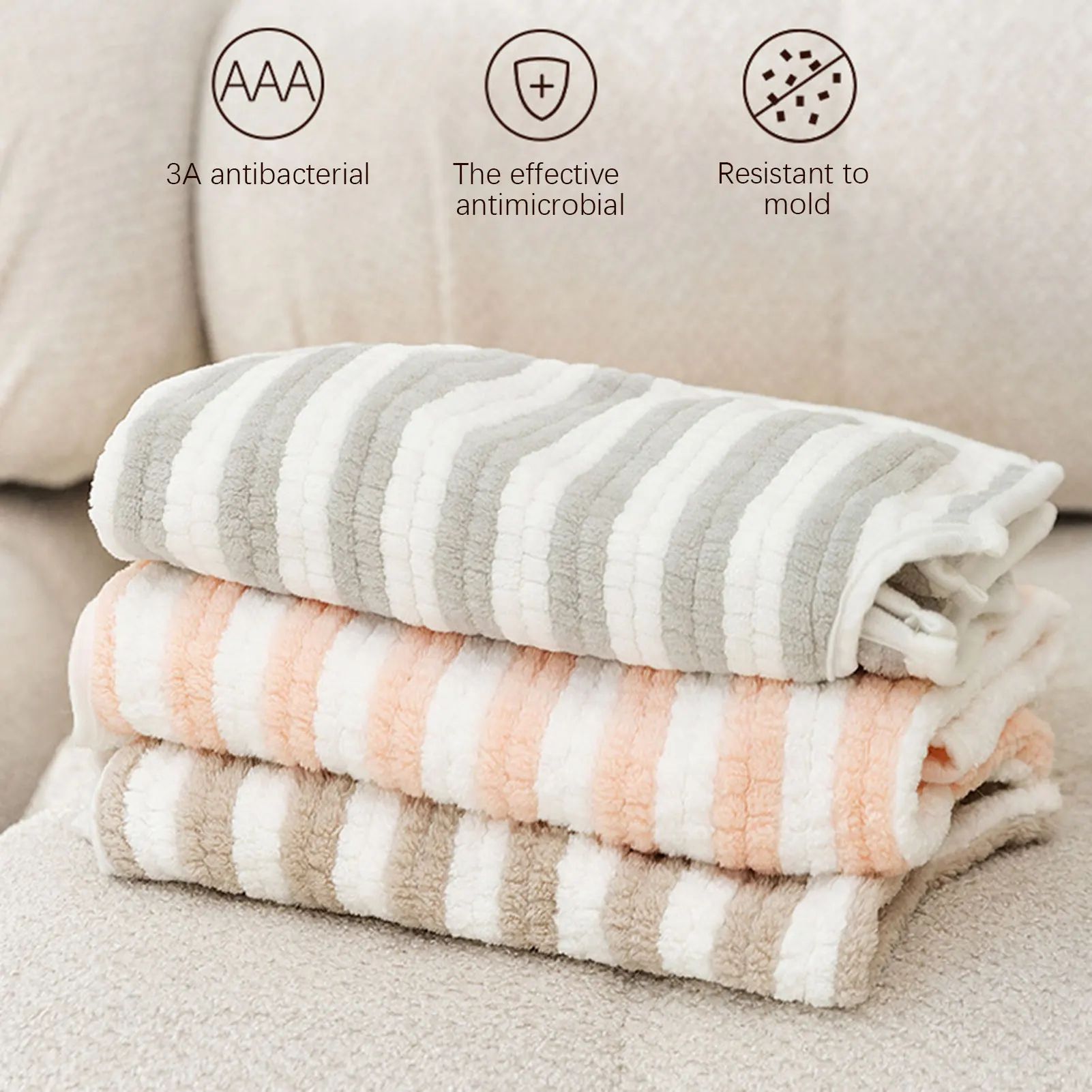 Ultra Absorbent Quick Dry Pet Bath Towel Thick Bathrobe Wrap